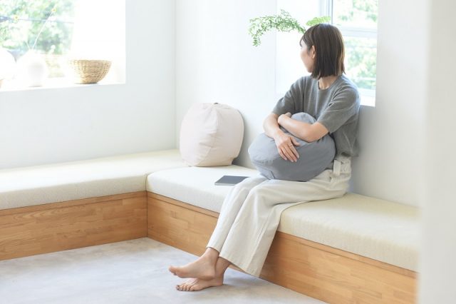 クッションになる布団収納ケース
