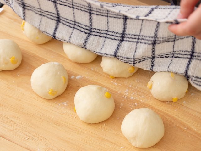コーンパン