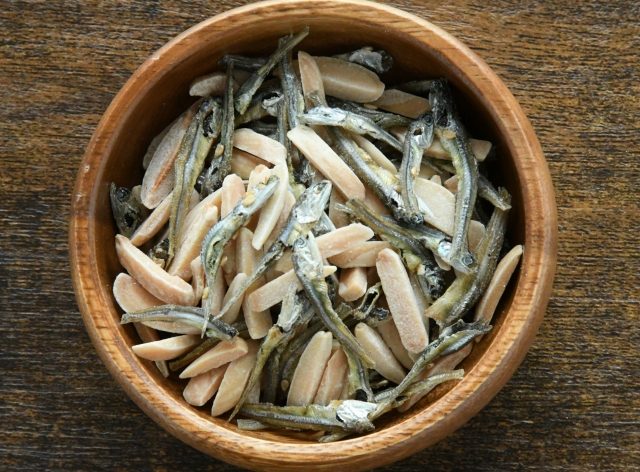 小魚スナック
