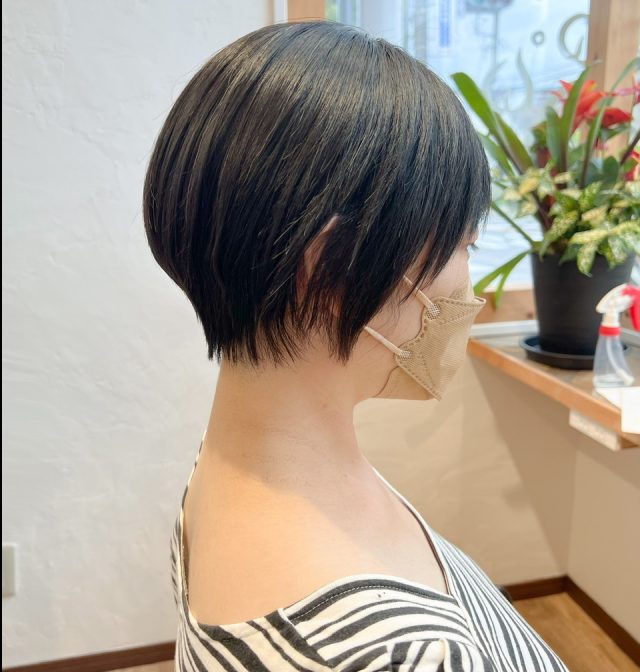 ヘアドネーションでショートカットに