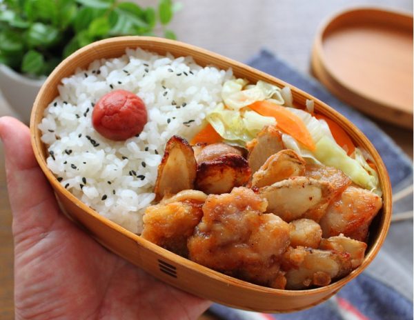 「鶏ごぼう唐揚げと野菜炒め」2品弁当