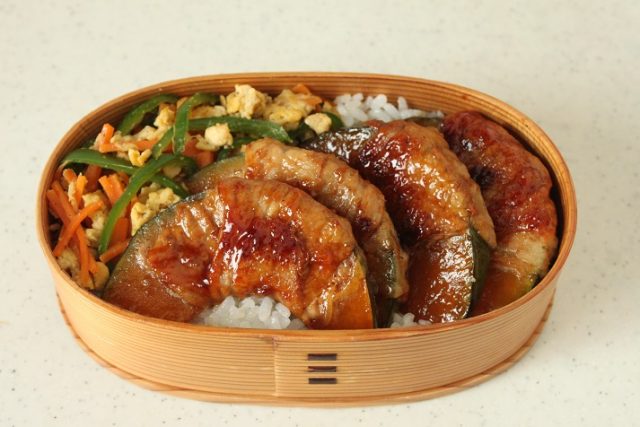 2品弁当の詰め方