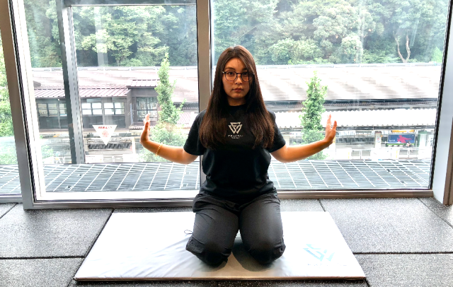 スッキリ背中美人になる！「肩甲骨エクササイズ」