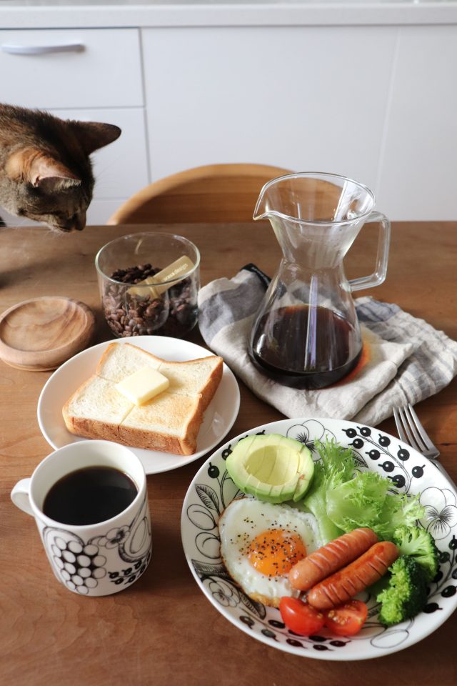 朝食