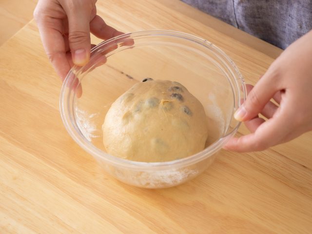 黒糖レーズンパン