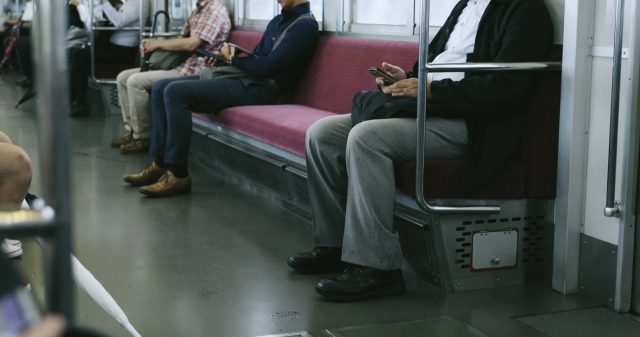 通勤電車内