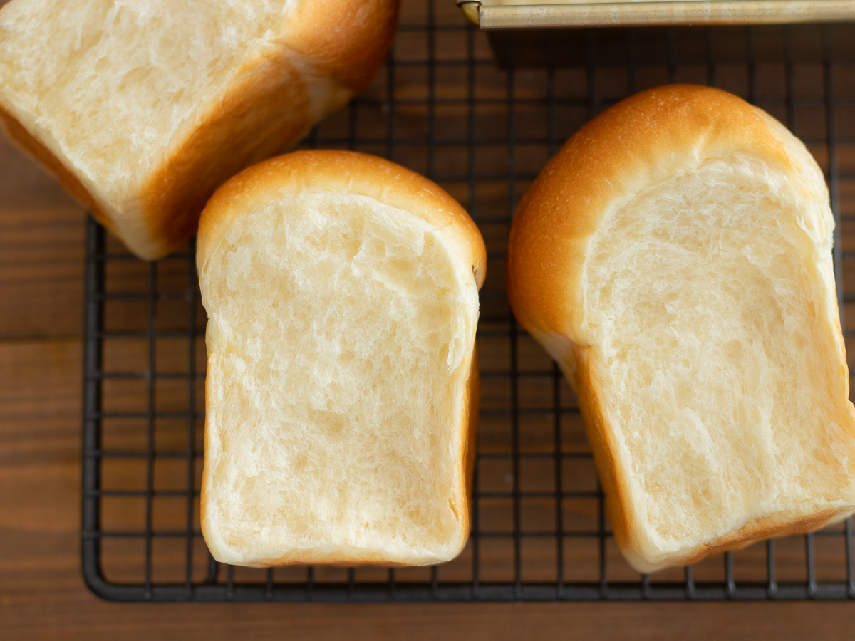 パウンド型で作れる♪食べきりサイズの「ミニ食パン」
