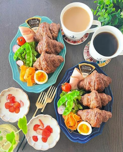 朝食