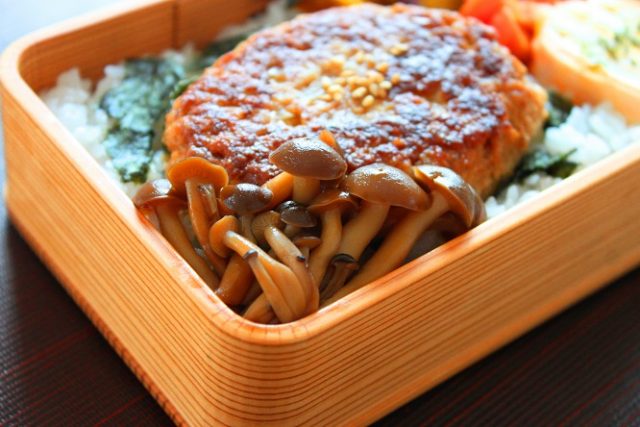 しめじのうま煮