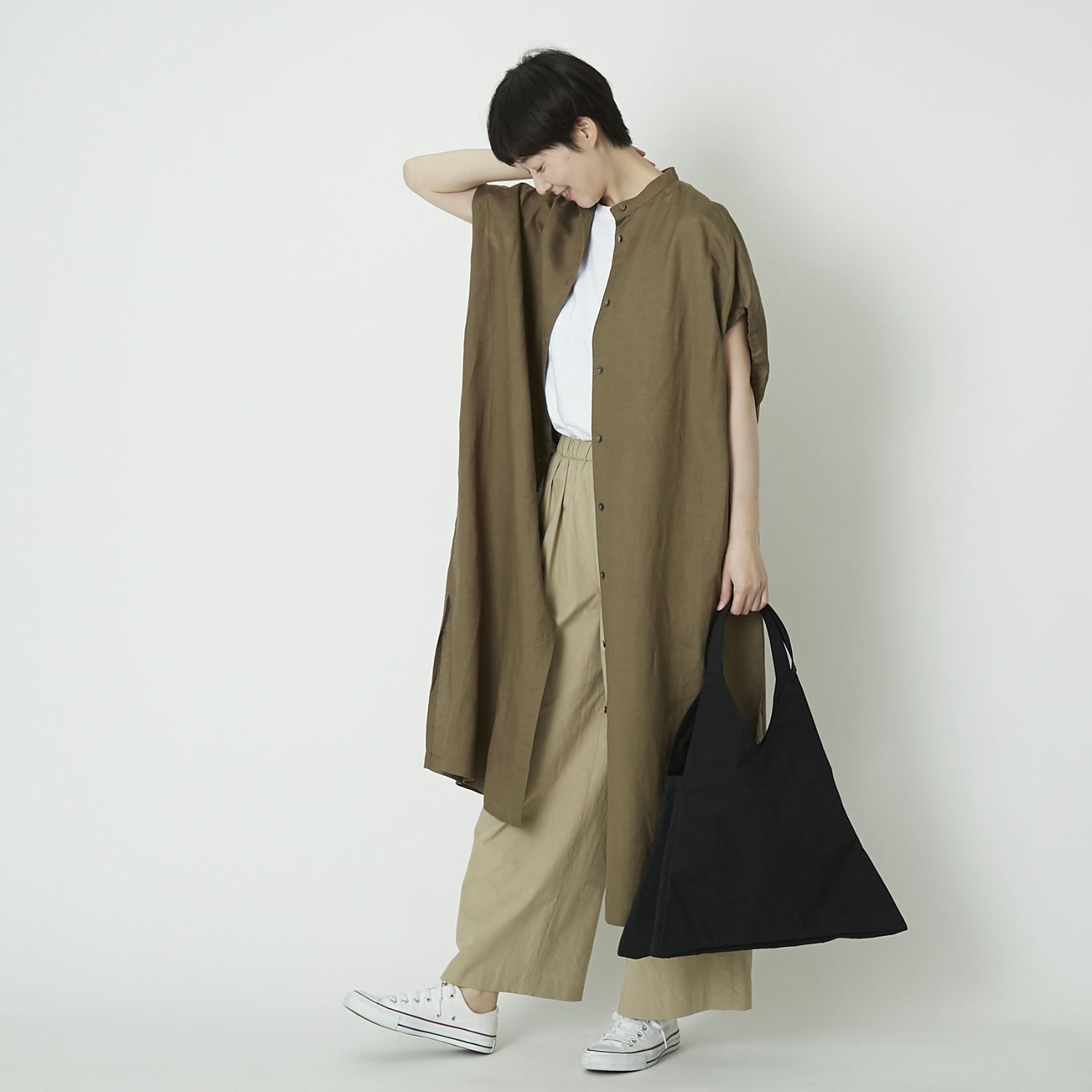 MAISON CANVVAS/3部屋のトートバッグ