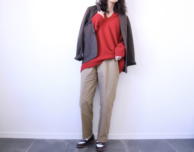 UNIQLO「コンフォート2Bジャケット」コーデ