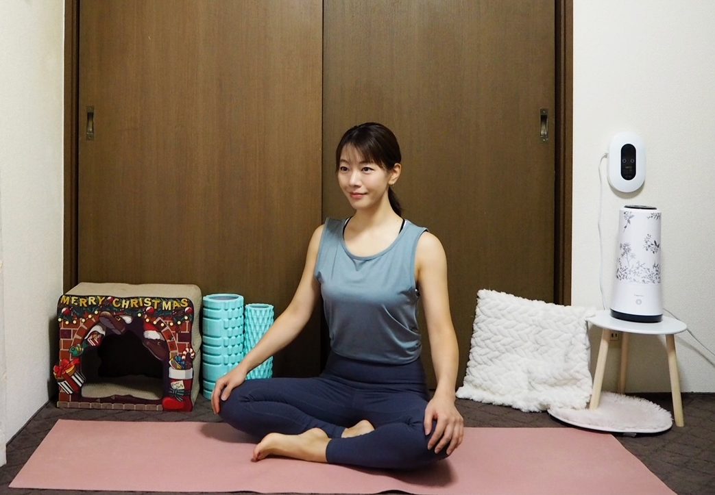 年末の忙しさで腰がズキッ…！腰痛を改善する「きつくない」ストレッチ2つ