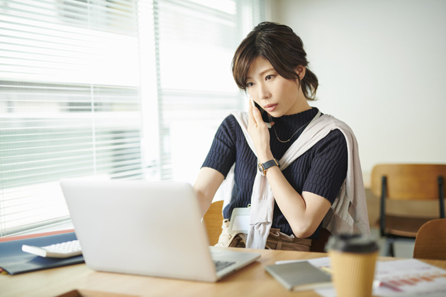 朝残業のイメージ