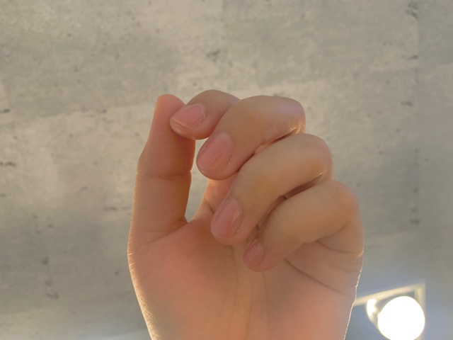 ハンドケアしたつま先