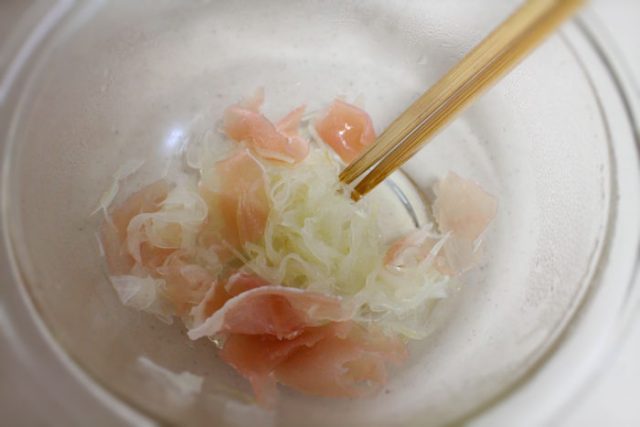 生ハムと玉ねぎ