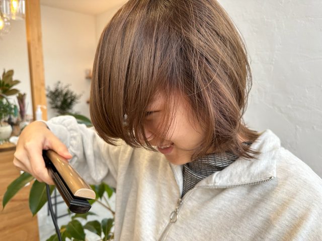 ワンカールで簡単！今人気の「韓国風前髪」の作り方