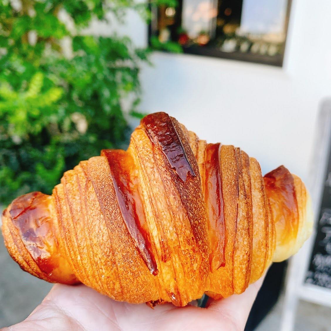 【神奈川・平塚】芸術的なデニッシュが美味しすぎた！「PAIN BON CORNET（パンボンコルネ）」