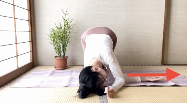 「巻き肩改善」ピラティスストレッチ