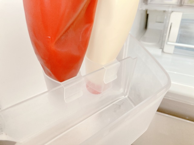 ダイソー「マヨケチャホルダー」