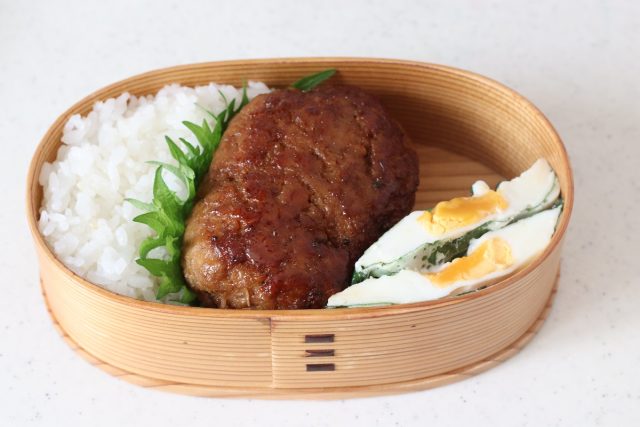 ハンバーグ弁当