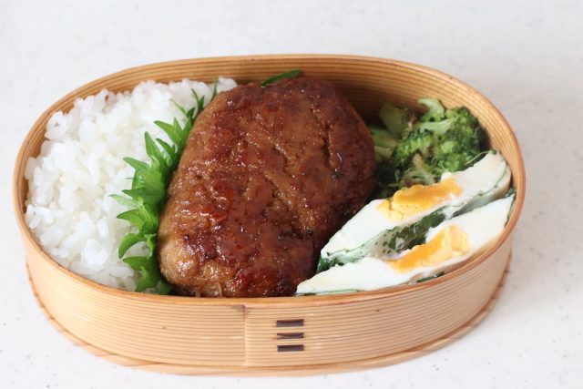 ハンバーグ弁当