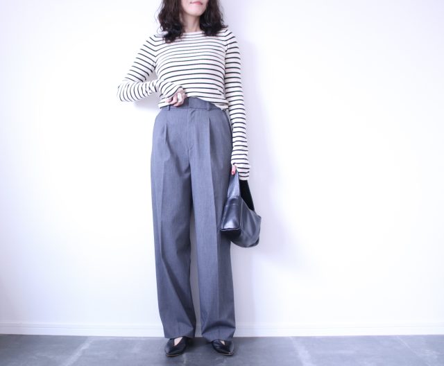 UNIQLOタックワイドパンツ