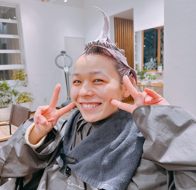 ヘアカラーの頻度と楽しみ方
