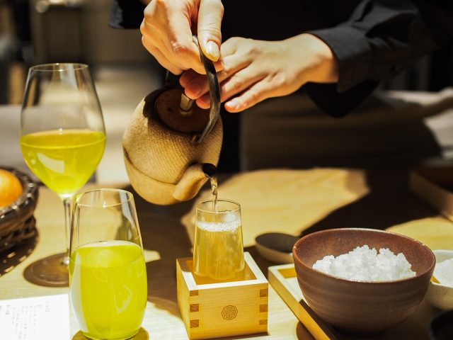 「現代里山料理 ZEN HOUSE」究極の朝食膳 ティーペアリングお茶