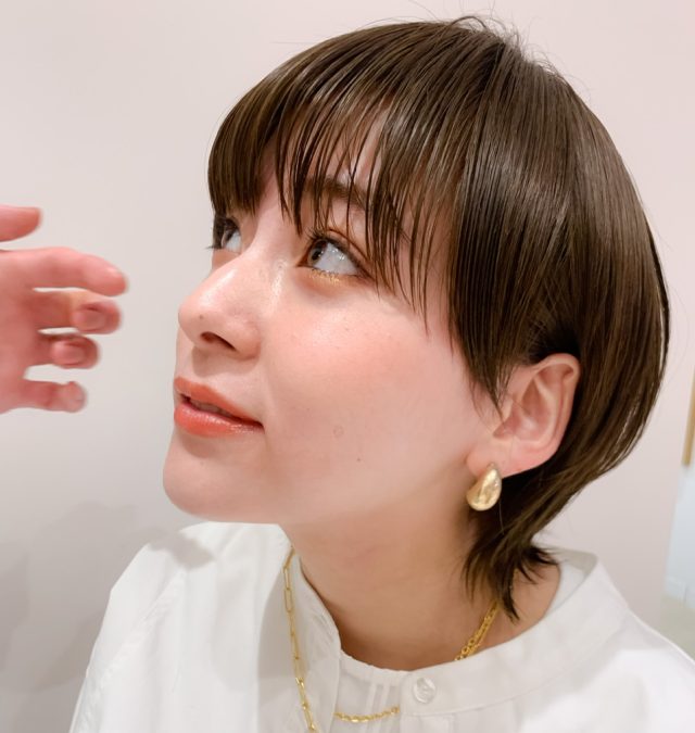 ショートヘア