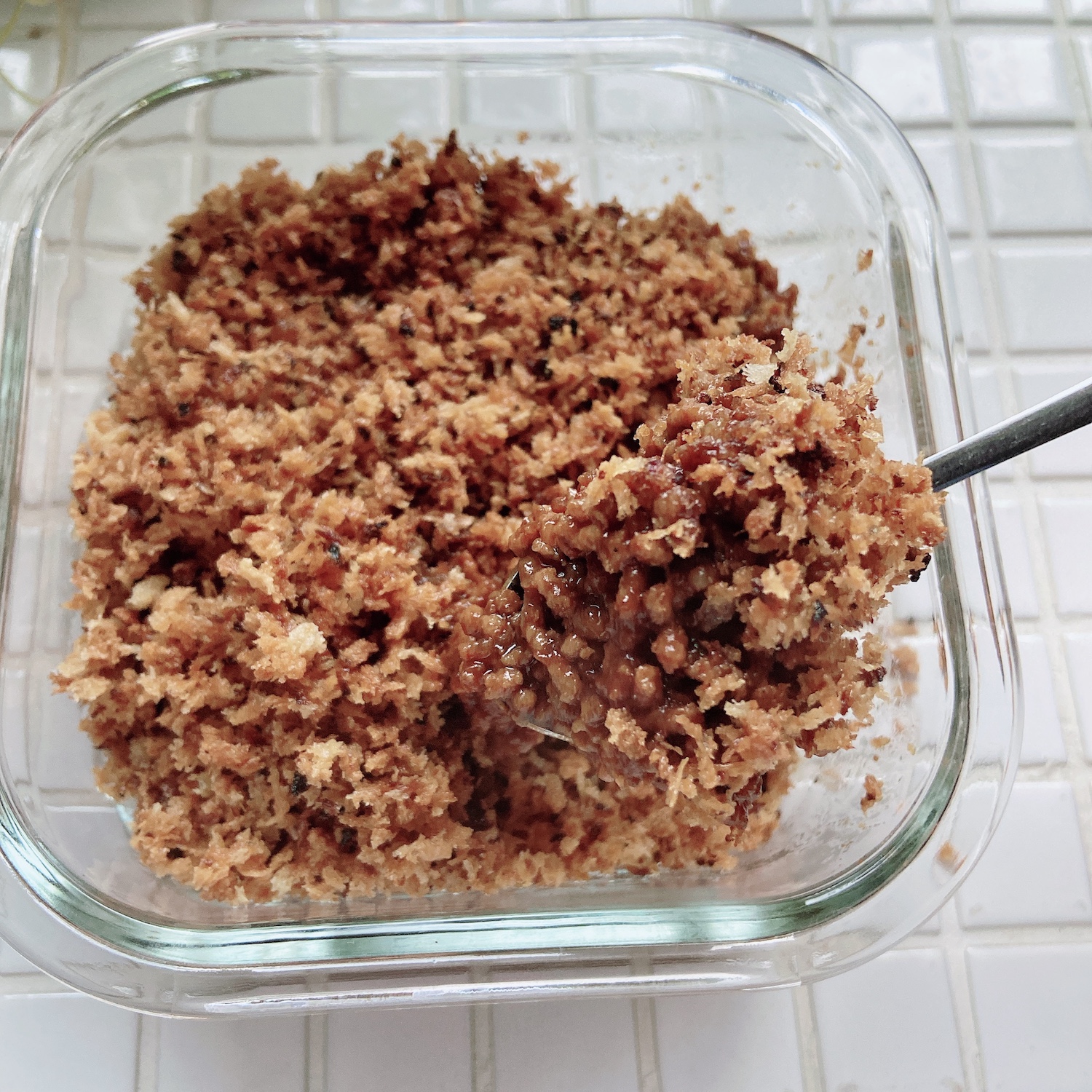 ご飯との相性抜群！「味噌トンカツ風ふりかけ」の作り置き