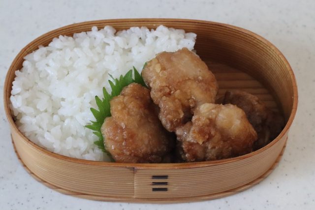 2品弁当の詰め方