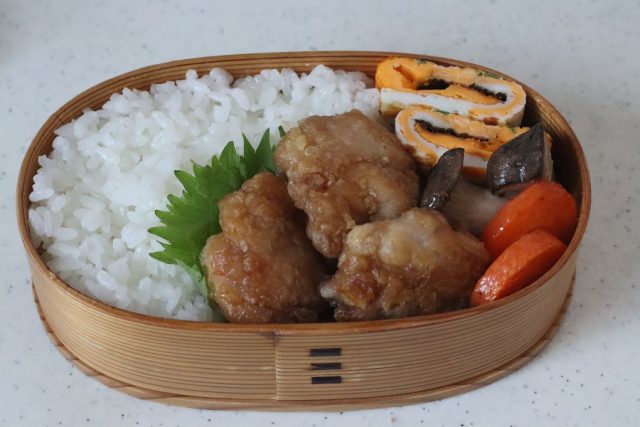 2品弁当の詰め方