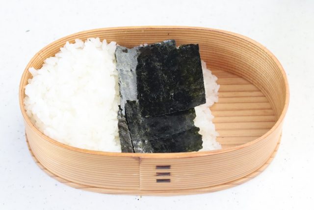 2品弁当の詰め方