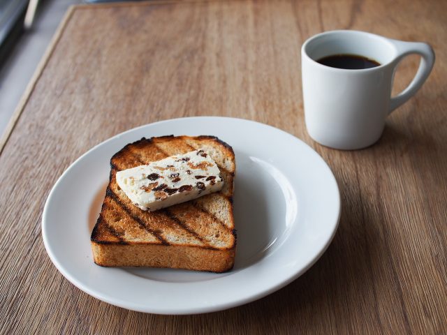 OGAWA COFFEE LABORATORY 桜新町 トーストとレーズンバター
