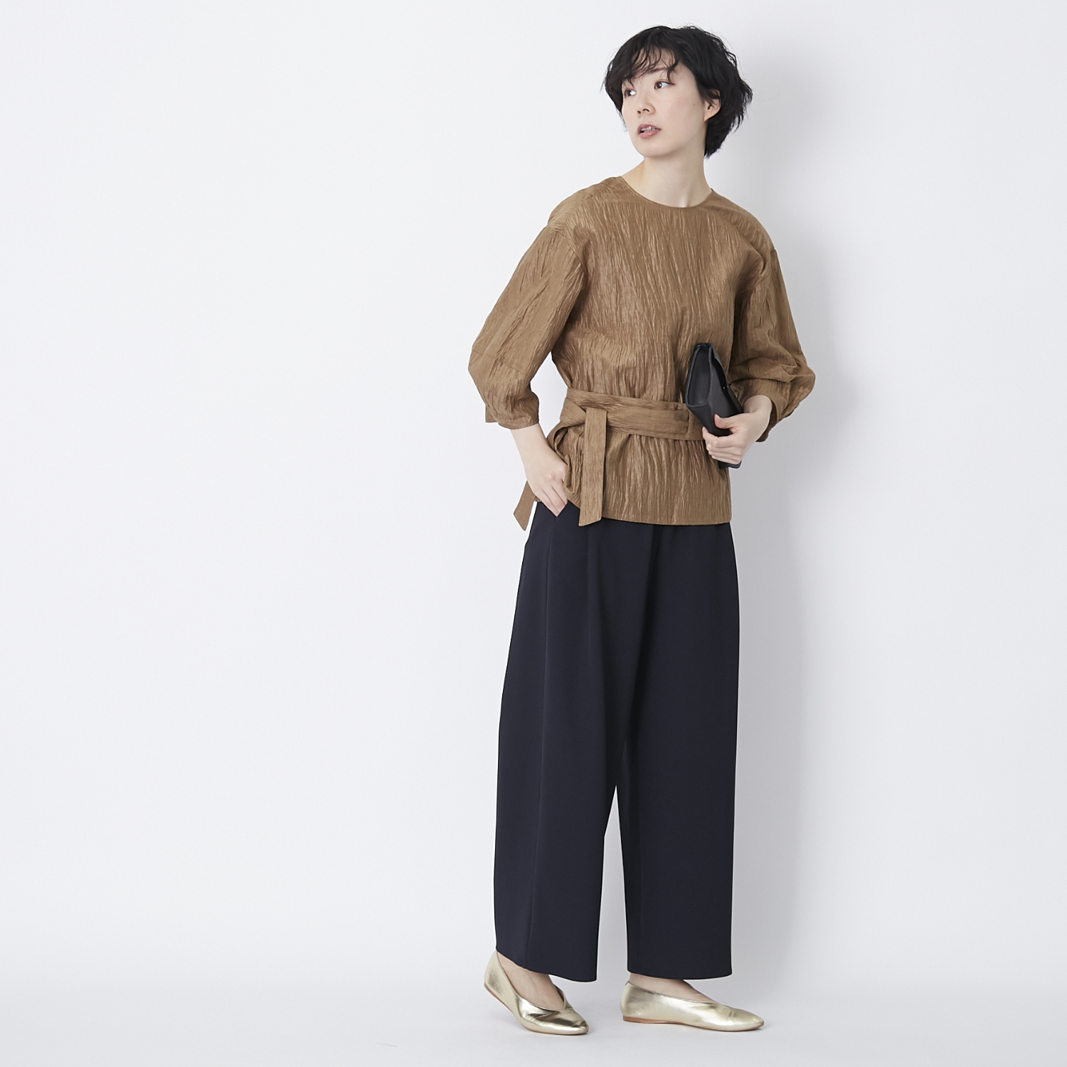 Kilka/2WAYシャーリングブラウス