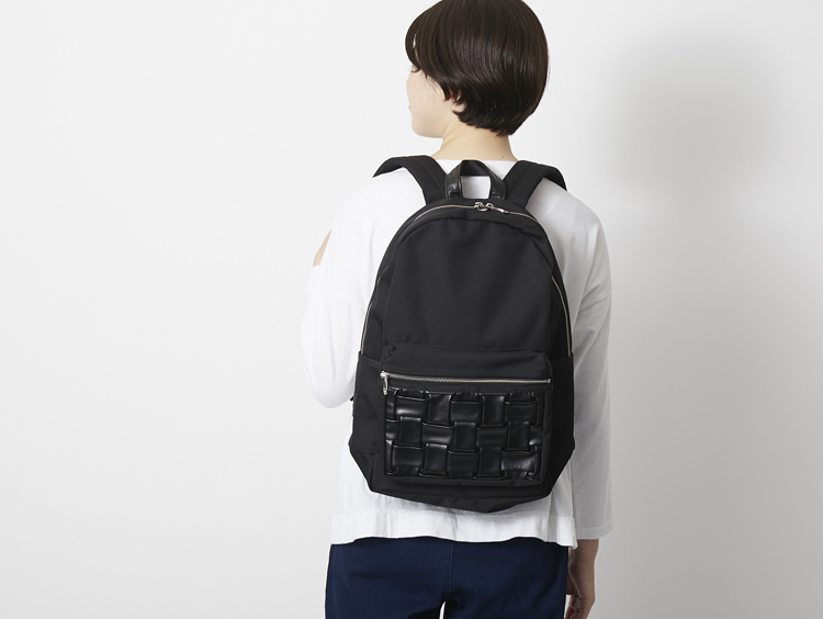 CARRYNEST/バックパック O BACK NEST