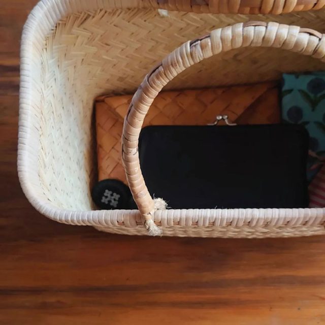 Agreable(アグレーブル)の「本革ラムレザー がま口貴重品ケース」