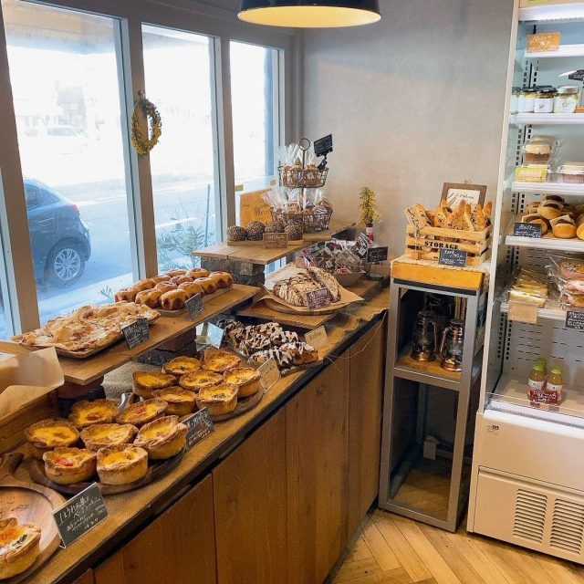 タニロクベーカリーパネーナ店内