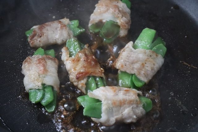 絹さやの肉巻き