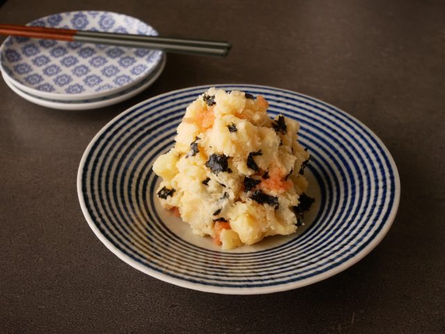 火を使わず簡単!レンジで絶品「明太子のバターポテサラ」