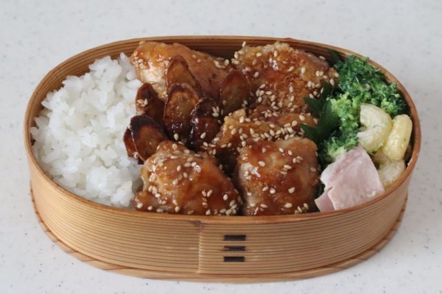 2品弁当の詰め方