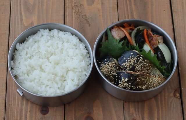2品弁当の詰め方