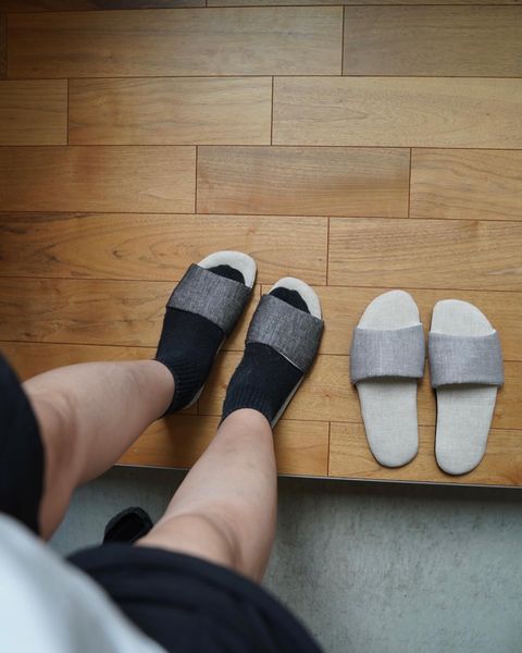 bon moment つま先の開いた 涼しいリネンスリッパ