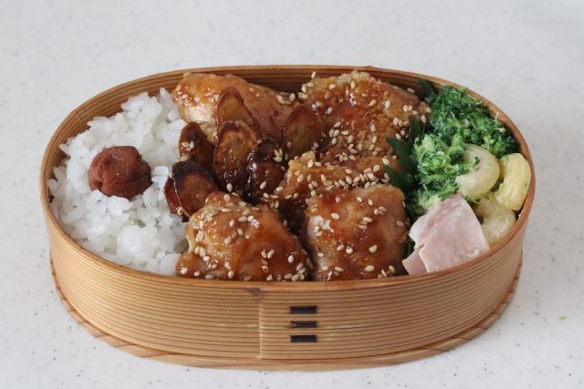 2品弁当の詰め方
