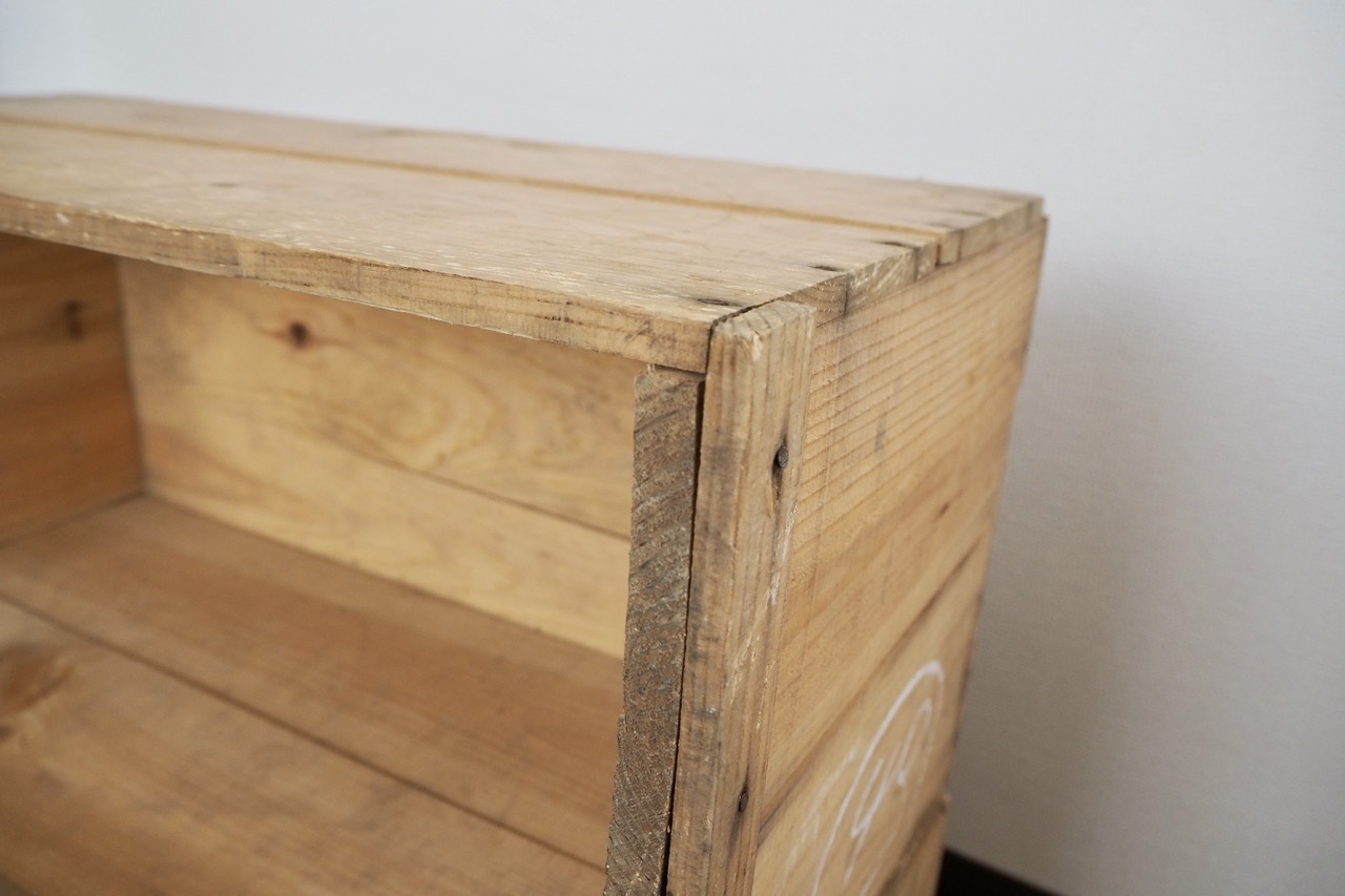 古材をおしゃれにリメイク！簡単「りんご箱」DIYのすすめ
