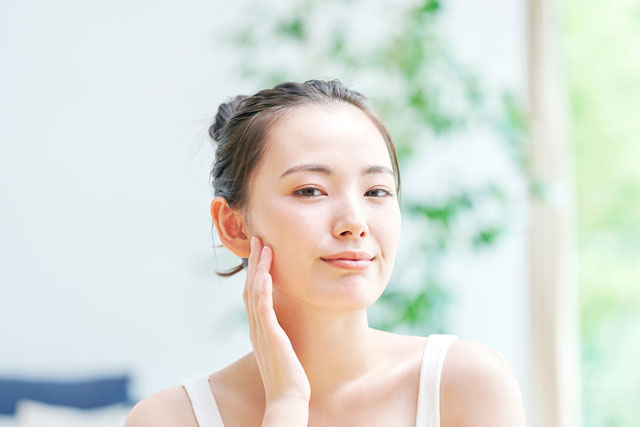 ふき取り or 導入…なんとなく選んでない？「化粧水」の正しい使い分け方