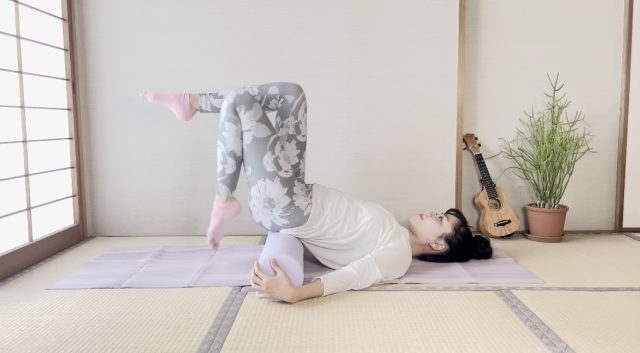 下腹痩せピラティス「トウ・タップ」 NG例