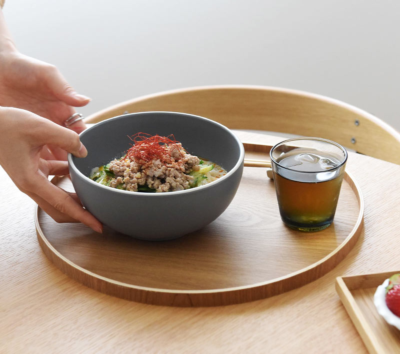 手入れが簡単！軽くて割れないニュアンスカラーの「麺どんぶり鉢」