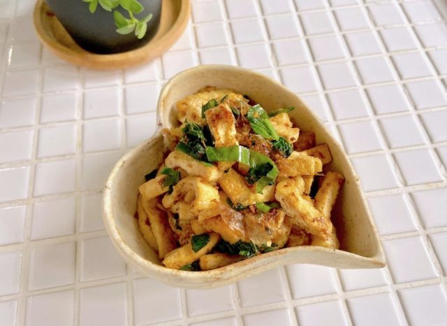 油揚げの香味野菜炒め