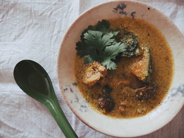 鶏と南瓜の豆乳カレースープ